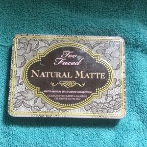 TWO FACED Natural Matte Pallete